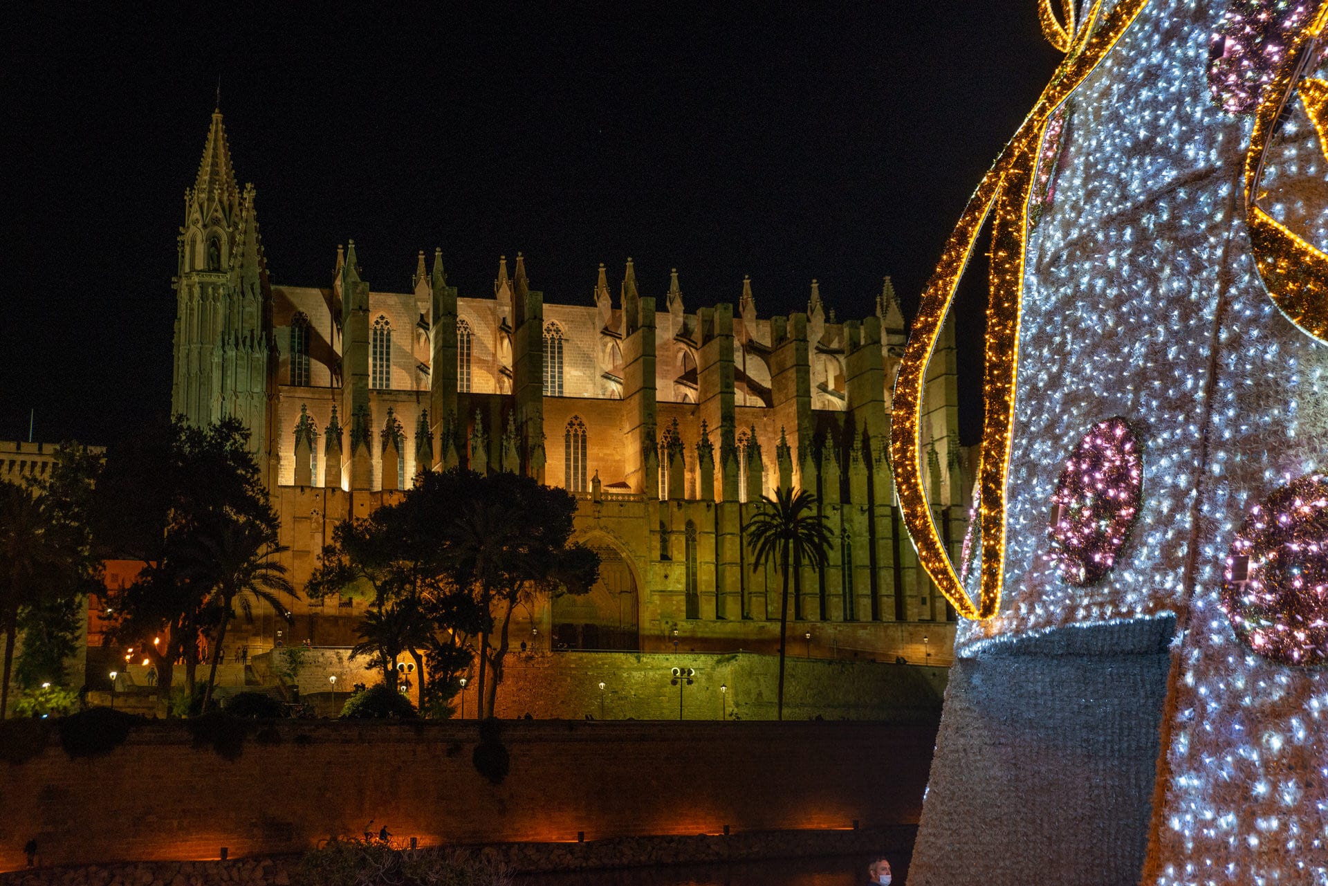 Weihnachten Mallorca,Strassen von Palma,Hafen Puerto Portals,Markt im Pueblo Español