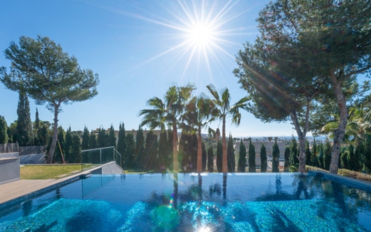 Moderne Luxus-Villa mit beeindruckendem Infinity-Pool und herrlichem Meerblick in Nova Santa Ponça