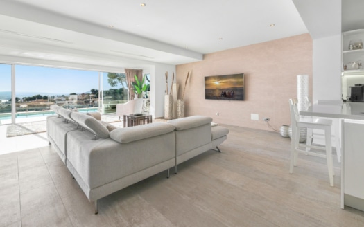 V-1424 Moderne Villa mit fantastischem Panoramablick auf das Meer in Costa den Blanes
