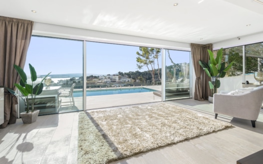 V-1424 Moderne Villa mit fantastischem Panoramablick auf das Meer in Costa den Blanes