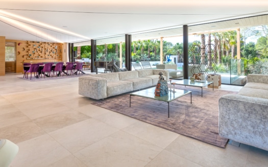 V-4542 Beeindruckende Designer-Villa mit Swimmingpool und viel Potenzial in ruhiger Gegend von Nova Santa Ponça
