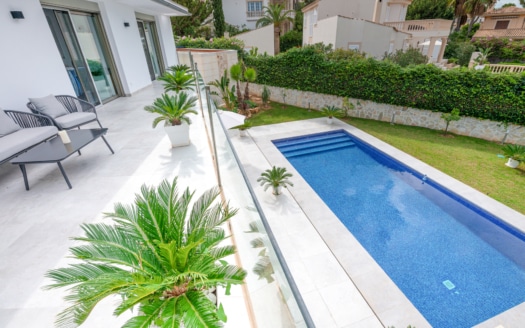 V-3727 Moderne Villa in ruhiger Lage mit großem Pool und viel Privatsphäre in Nova Santa Ponça