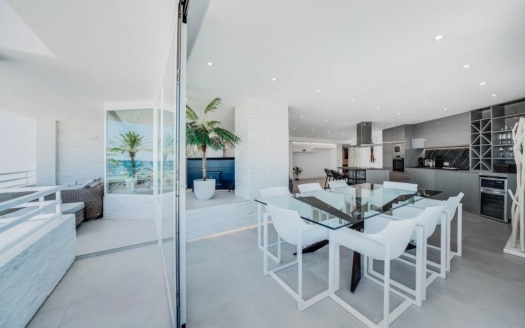 A-4691 Renoviertes Luxus Apartment in 1. Meereslinie mit  fantastischem Rundum Ausblick  7