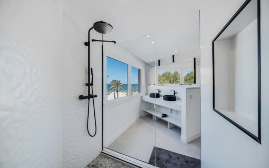 A-4691 Renoviertes Luxus Apartment in 1. Meereslinie mit  fantastischem Rundum Ausblick  18
