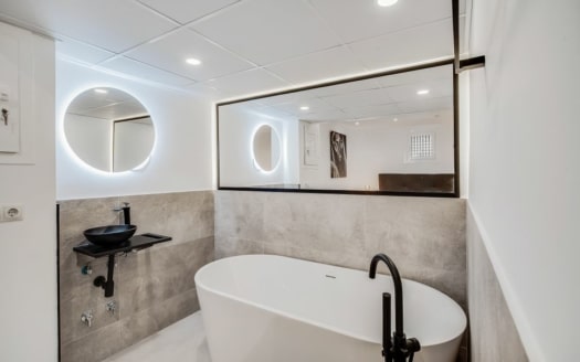 A-4691 Renoviertes Luxus Apartment in 1. Meereslinie mit  fantastischem Rundum Ausblick  21