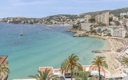 A-4702 Kernsaniertes Apartment mit herrlichem Meerblick  in unmittelbarer Nähe zum Strand von Cala Mayor - Palma