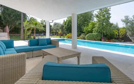 V-2857 Einzigartige Villa im Finca Stil mit Pool, viel Privatsphäre und balinesischen Details in Calvia