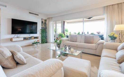 A-4731 Geräumiges Apartment in Bendinat mit herrlichem Meerblick in einer der begehrtesten Wohnanlagen