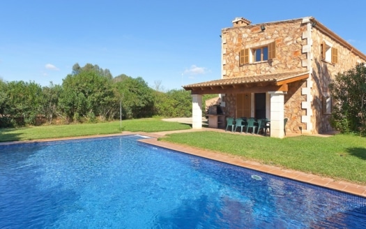 F-2088 Gepflegte Naturstein Finca mit grossem Pool, Weitblick und viel Privatsphäre zwischen Campos und Felanitx