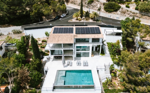 V-4715 Villa in Costa den Blanes mit elegantem, klaren Design und fantastischem Meerblick