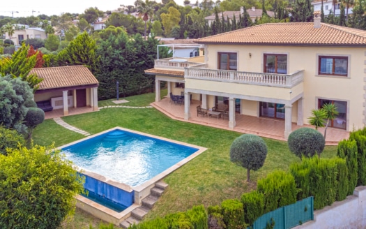 4022 Mediterrane Villa in Santa Ponsa mit Ferienvermietungslizenz, großem Garten mit Pool & Privatsphäre 2