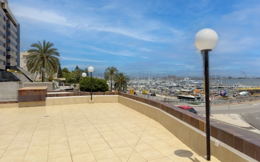4882 Traumhaftes, modernes Apartment in Palma mit direktem Blick auf den Haften und das Meer 6