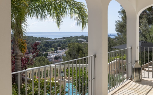V-4657 Mediterrane Villa in Portals Nous mit beeindruckendem Panoramablick auf das Meer 23