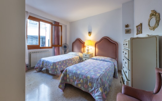 5013 INVESTITION! Apartment in Palma Altstadt mit viel Potenzial um es zu einem wahren Juwel zu gestalten 9