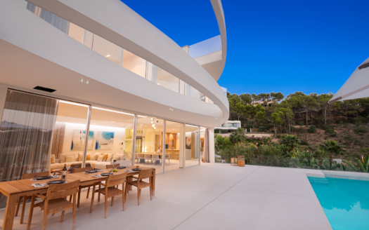 4994 Neubau Designer Villa in den Hügeln oberhalb von Port Andratx mit Meer- und Hafenblick