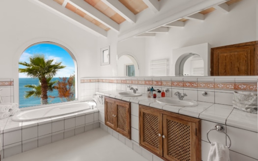 4996 Mediterrane Highend Villa in La Mola, mit spektakulärem Meer-:und Hafenblick & direktem Meerzugang 18