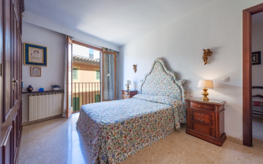 5013 INVESTITION! Apartment in Palma Altstadt mit viel Potenzial um es zu einem wahren Juwel zu gestalten 4