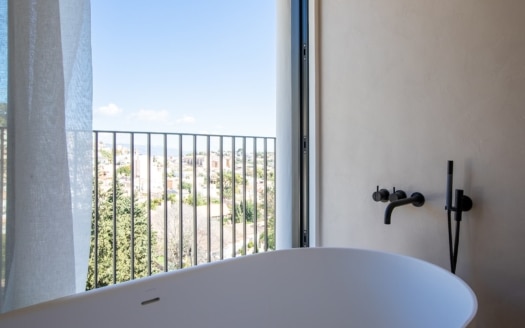 V-4342-28 Luxus-Villa mit Swimmingpool und herrlichem Ausblick in bester Lage von Génova, nah zu Palma 5