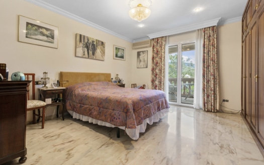 5037 Imposante, mediterrane Villa in Cas Catala, in ruhiger Lage mit großem Pool und Teil-Meerblick 19