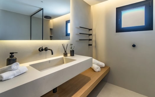 A-4740 Hochwertig kernsaniertes Luxus Apartment in Portixol mit Süd Ausrichtung in 1. Meereslinie 12
