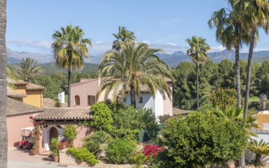 5029 Hochwertig renovierte Villa in Abubillas in Santa Ponsa, direkt neben dem Golfplatz 2