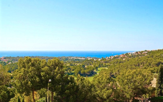 V-4670-121 PROJEKT! Spektakuläre Luxusvilla in Bendinat mit Blick auf den Golfplatz und das Meer