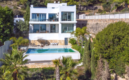 4498-Moderne Villa mit Infinitypool und Meerblick bis auf die Bucht von Palma in ruhiger Lage von Genova1