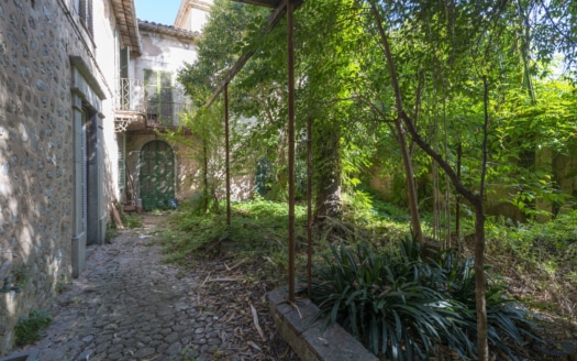 IP-4747 INVESTMENT! Historisches Herrenhaus im Zentrum von Soller mit viel Geschichte und Potenzial 4