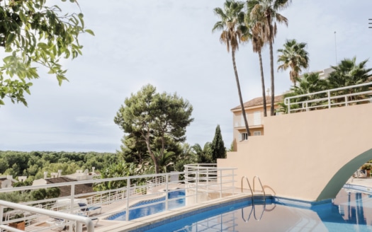 A-4316-96 Erdgeschoss-Apartment in Cas Català mit privatem Garten in der exklusiver Anlage