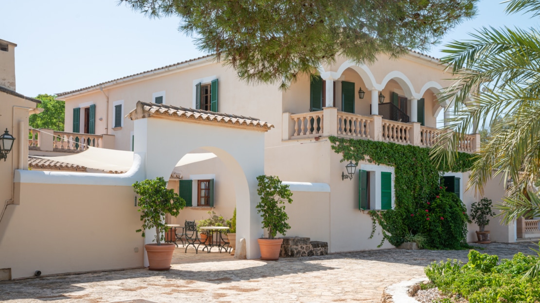 F-3073 Grosszügige Finca-Anwesen in Llucmajor auch für Pferdeliebhaber