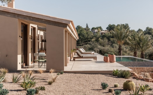 5232 NEU! Finca in Son Gual mit unvergleichlichem Stil und exotischem Gartenflair