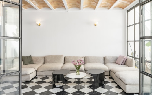 D-3998 Stylisches Stadthaus in Santa Catalina mit privatem Pool und viel Charakter, nah zum Meer
