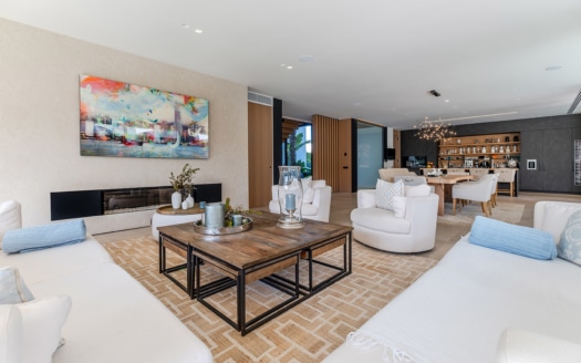 5023 Spektakuläre, moderne Designer Villa in Nova Santa Ponsa direkt am Golfplatz