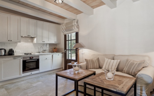 F-842 Imposante Finca in Calvia mit Gästehaus, Pool, Pferdekoppel und Privatsphäre