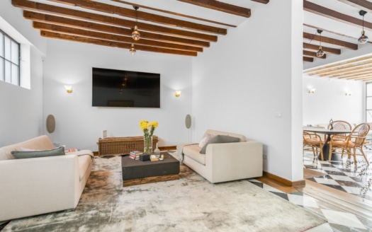 D-3998 Stylisches Stadthaus in Santa Catalina mit privatem Pool und viel Charakter, nah zum Meer
