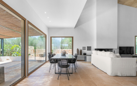 5012 Moderne Finca in Ses Salines mit lukrativer Ferienvermietungslizenz und hoher Rendite