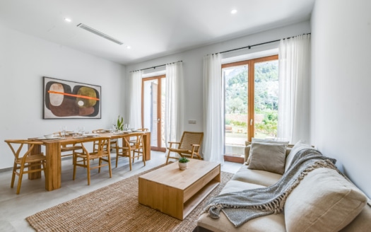 D-4781 Luxuriöses Reihenhaus in Fornalutx, in Ruhelage, mit Blick auf das Tramuntana Gebirge