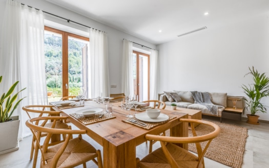 D-4781 Luxuriöses Reihenhaus in Fornalutx, in Ruhelage, mit Blick auf das Tramuntana Gebirge
