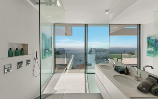 ERSTBEZUG! Neubau hoch über Cala Llamp - Atemberaubende moderne Villa mit fantastischem Meerblick (4)