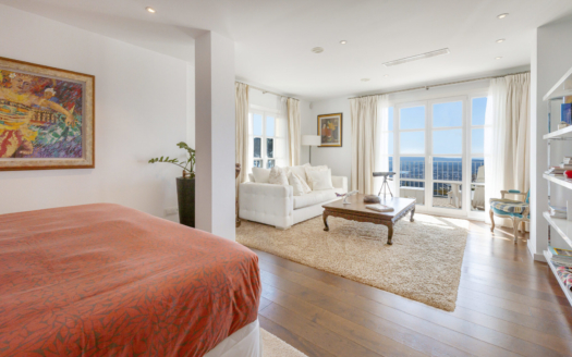 V-4401 Elegante Villa in Costa d'en Blanes mit fantastischem Meerblick und großem Garten