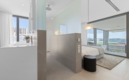 P-2148_15 Spektakuläres Duplex-Penthouse am Paseo Maritimo mit fantastischem Meerblick 17