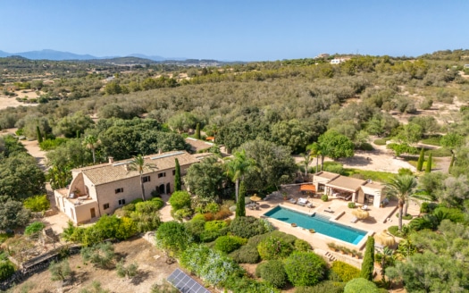 5126 Einzigartige Naturstein Finca in Porreres mit traumhaftem Panorama Blick