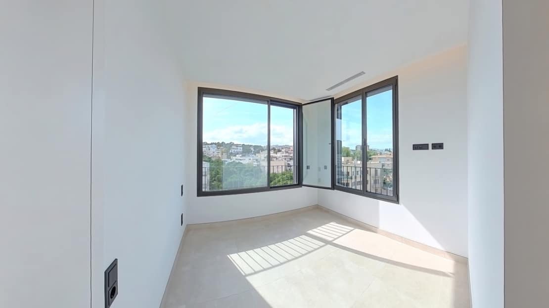 P-3637_9 Fantastisches Penthouse in Son Armadams mit Dachterrasse und privatem Pool 3