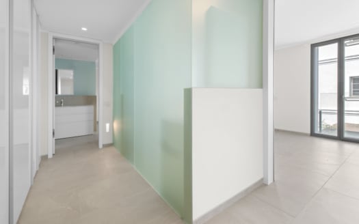 A-2148_9 Fantastische Neubau Wohnung in Palma mit Meer- und Hafenblick 11