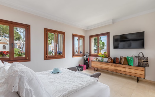 V-3996 Villa in Sol de Mallorca