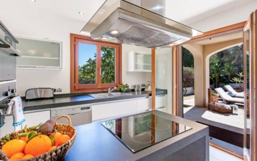 V-3996 Villa in Sol de Mallorca