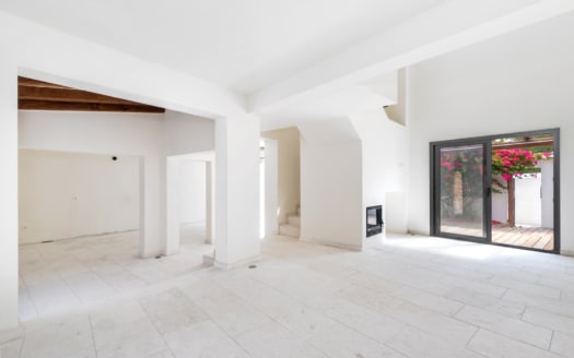5286 - Villa in Bendinat23