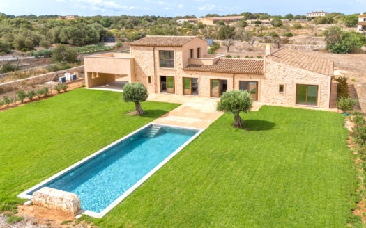 3269 - New build finca in Santanyi1