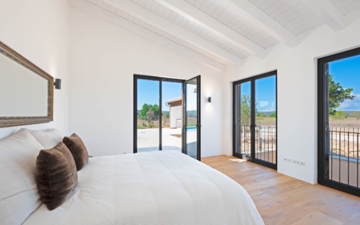 5429  - Villa in Santa Maria17