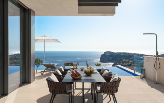 2752 - Villa in Camp de Mar 31